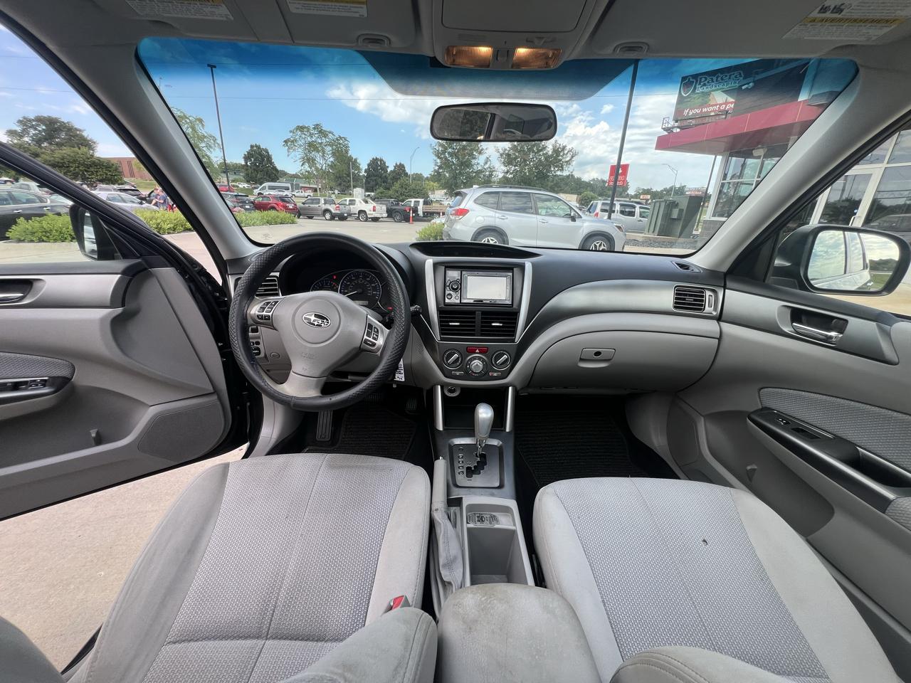 Subaru Forester 4dr Auto 2.5X Premium 2012