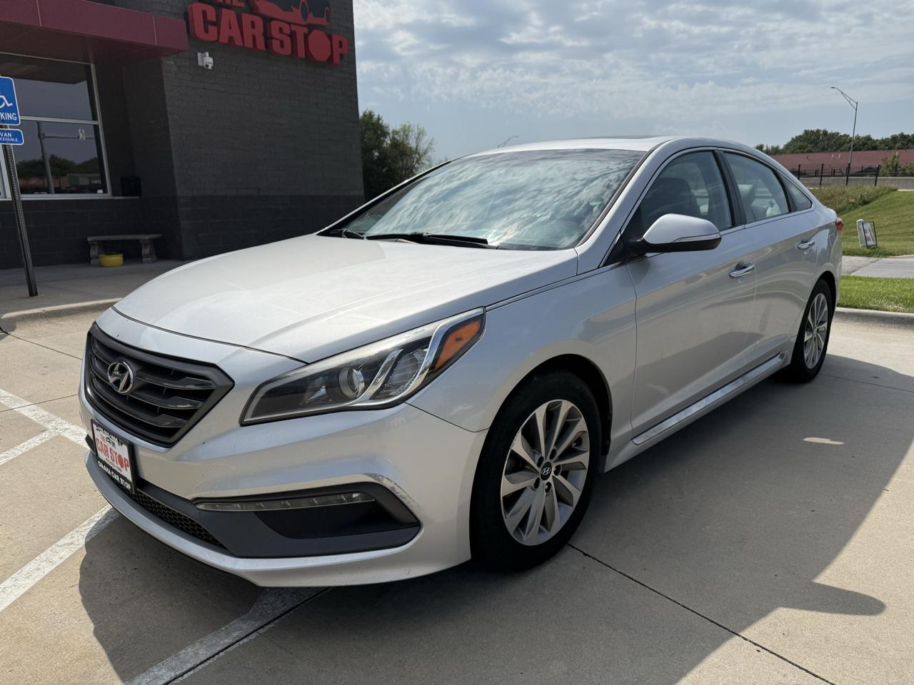 Hyundai Sonata 4dr Sdn 2.4L Sport 2016