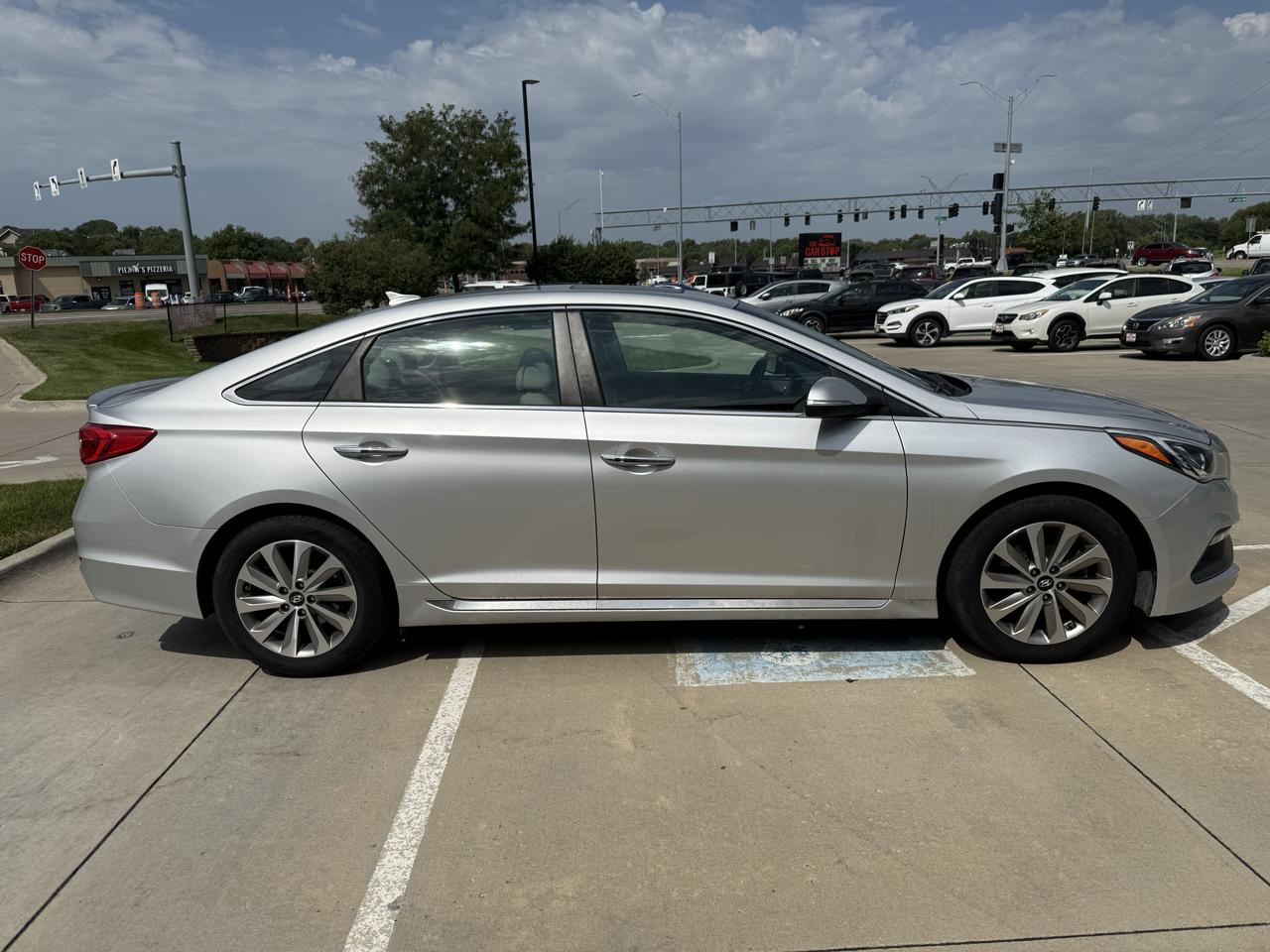 Hyundai Sonata 4dr Sdn 2.4L Sport 2016