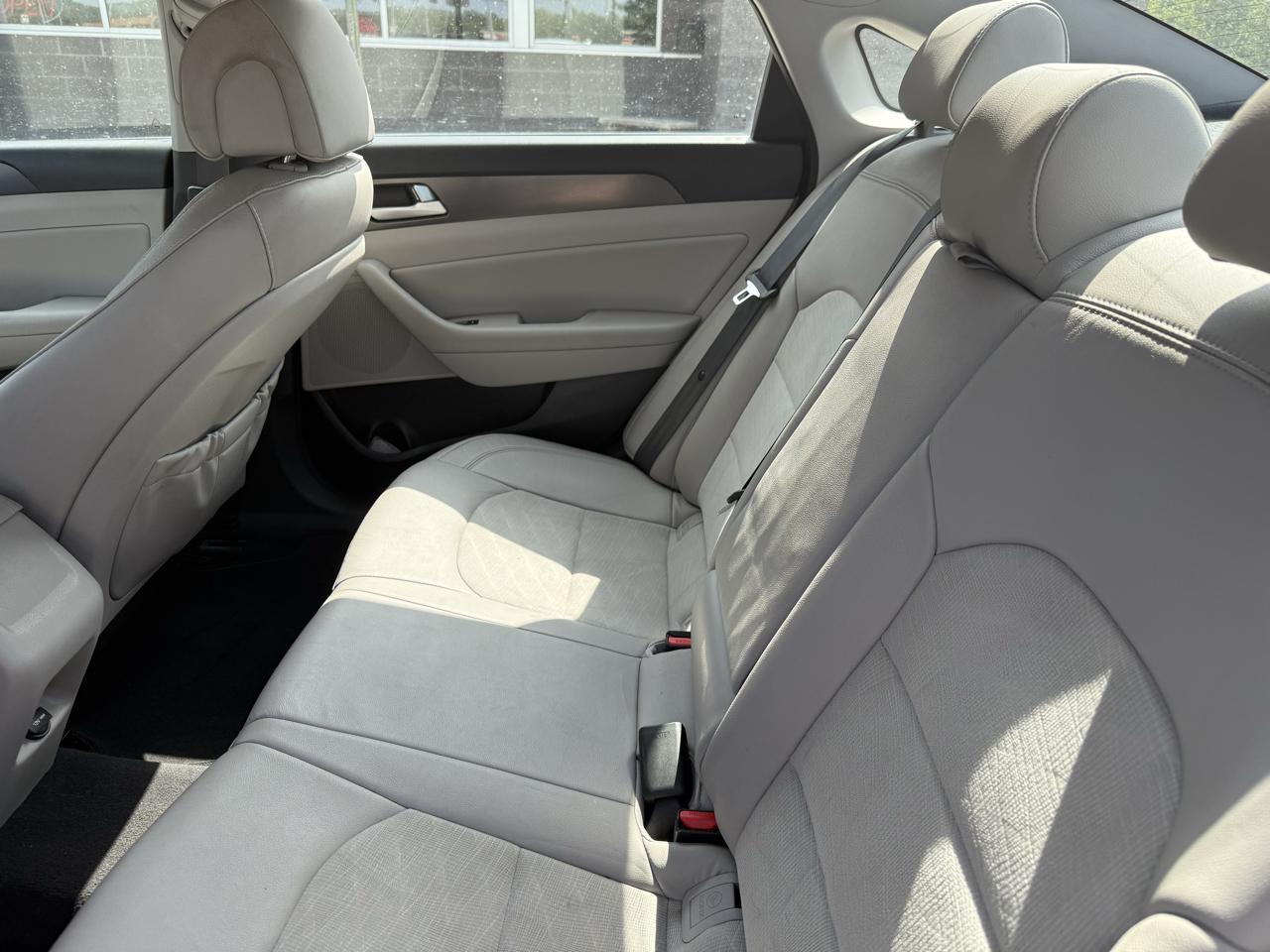 Hyundai Sonata 4dr Sdn 2.4L Sport 2016