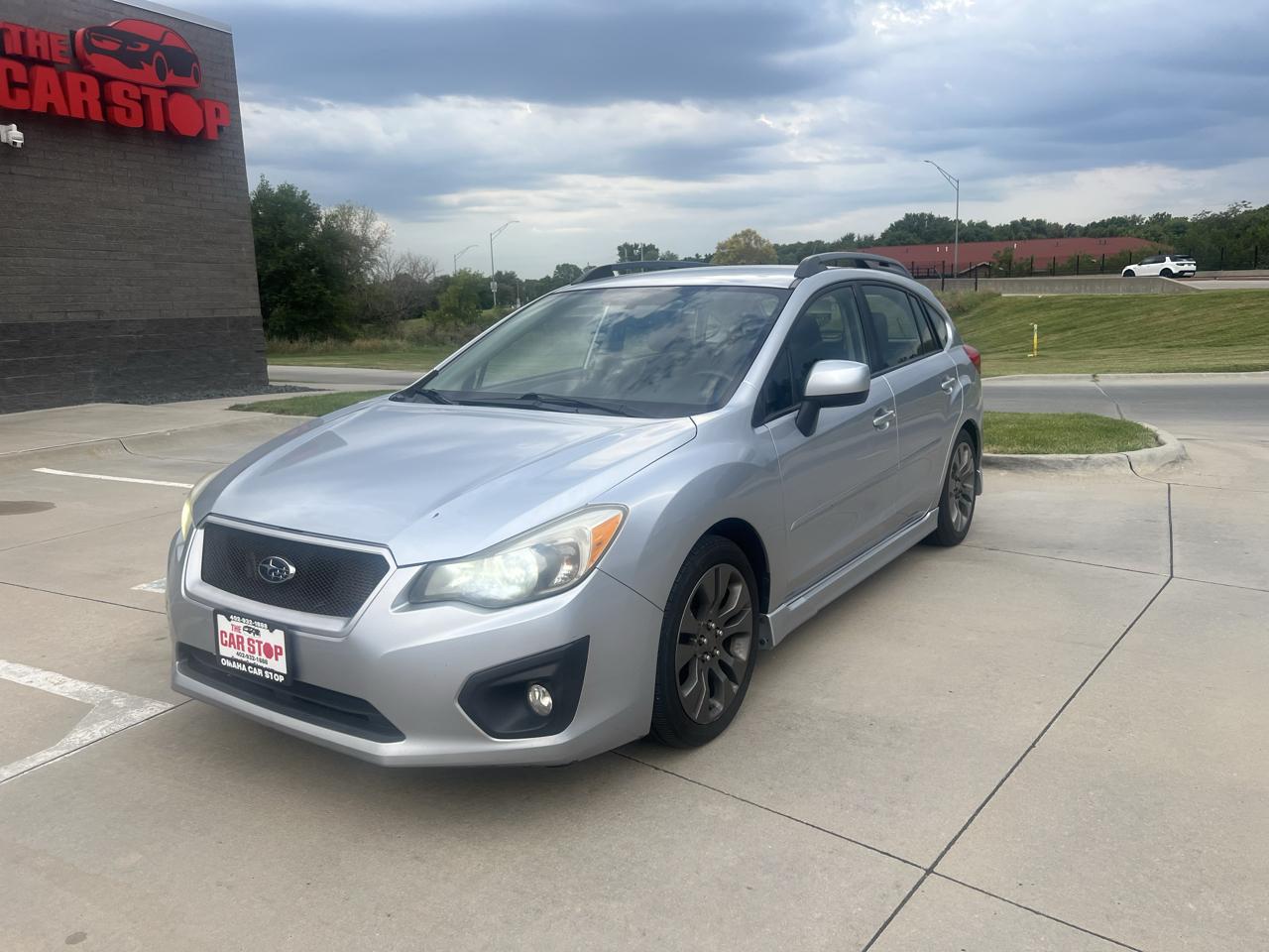 Subaru Impreza Wagon 5dr Auto 2.0i Sport Premium 2012