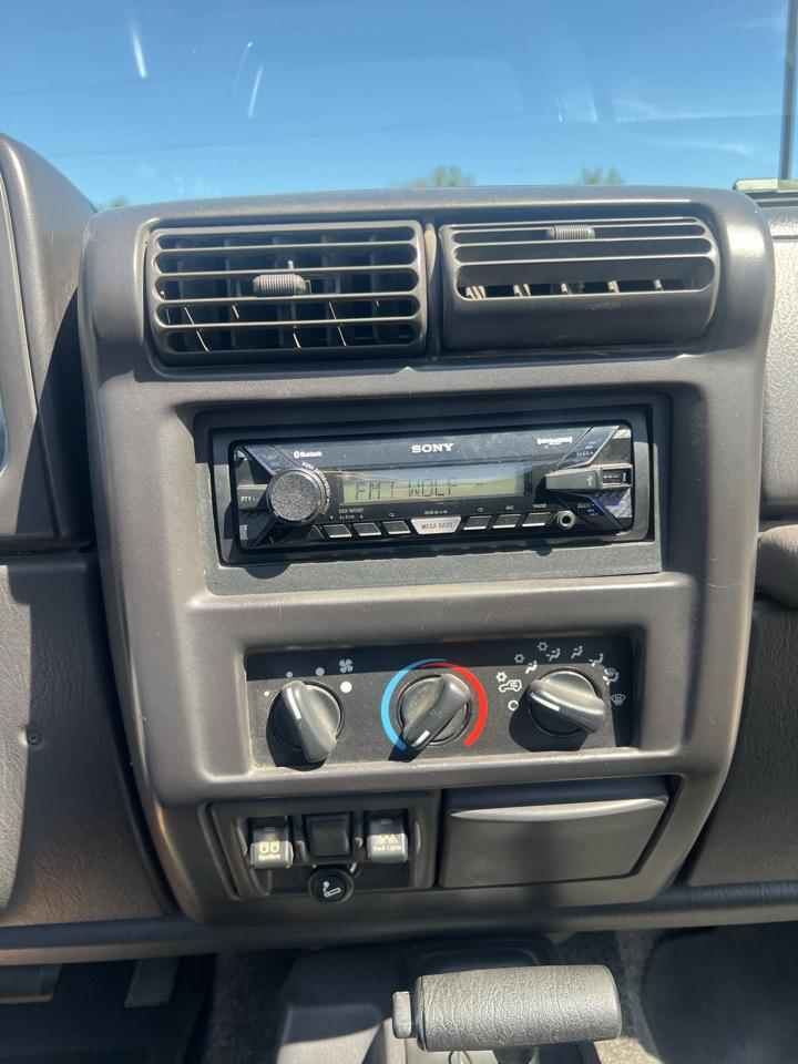 Jeep Wrangler 2dr Sport 1999