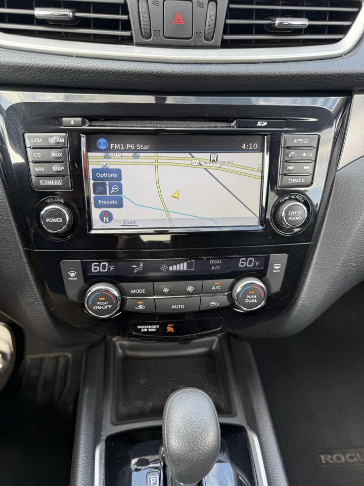 Nissan Rogue AWD 4dr SV 2016