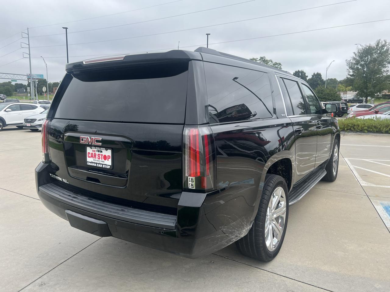 GMC Yukon XL 4WD 4dr SLT 2016