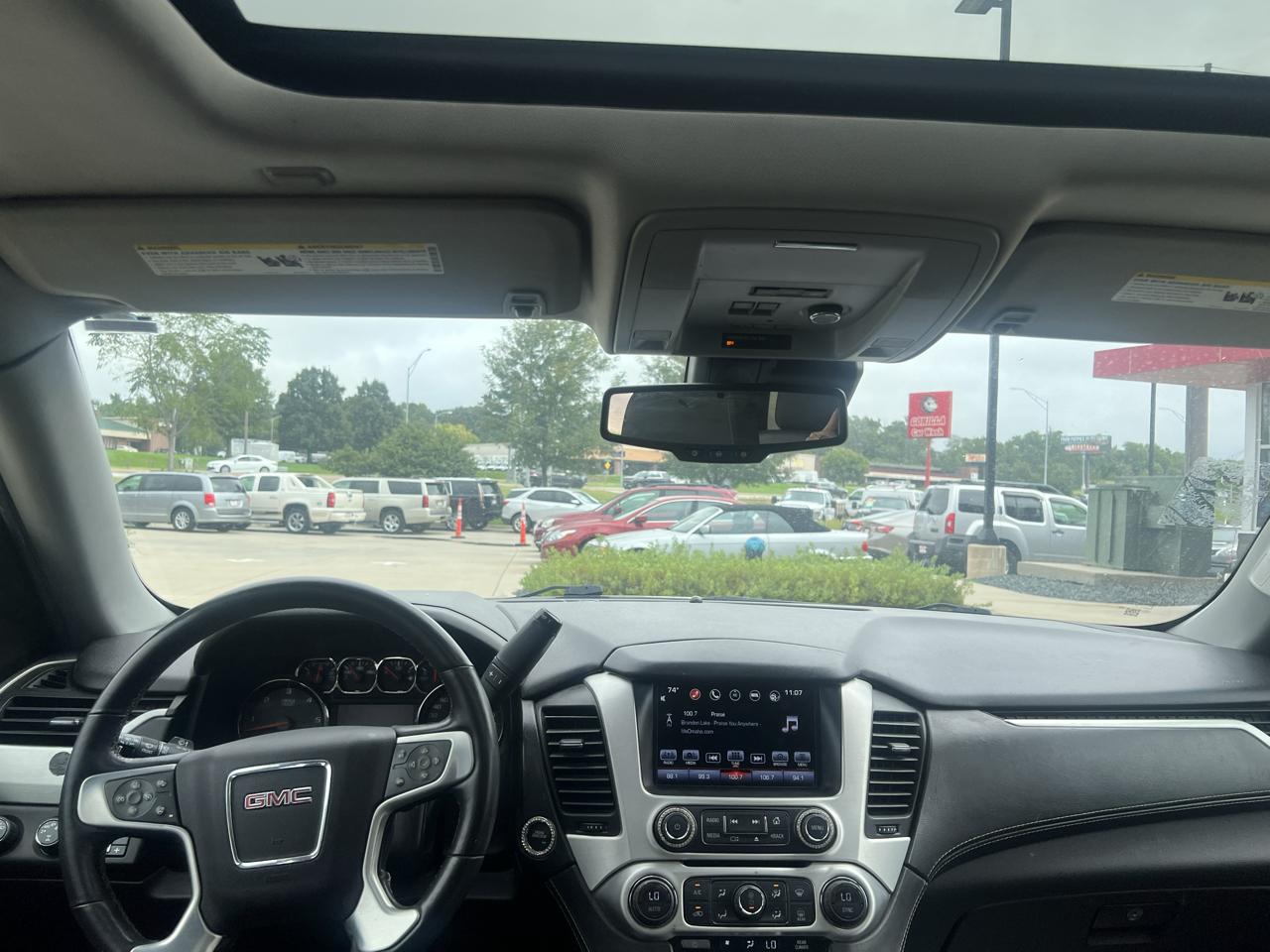 GMC Yukon XL 4WD 4dr SLT 2016