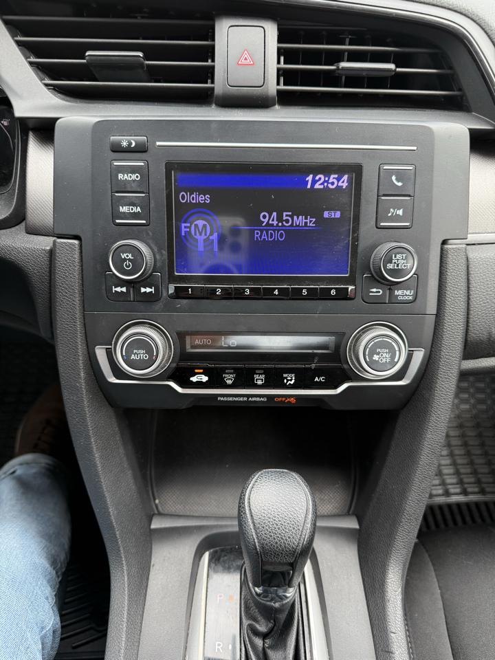 Honda Civic Sedan 4dr CVT LX 2016