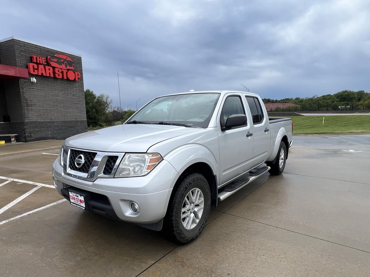 Nissan Frontier 4WD Crew Cab LWB Auto SV 2016