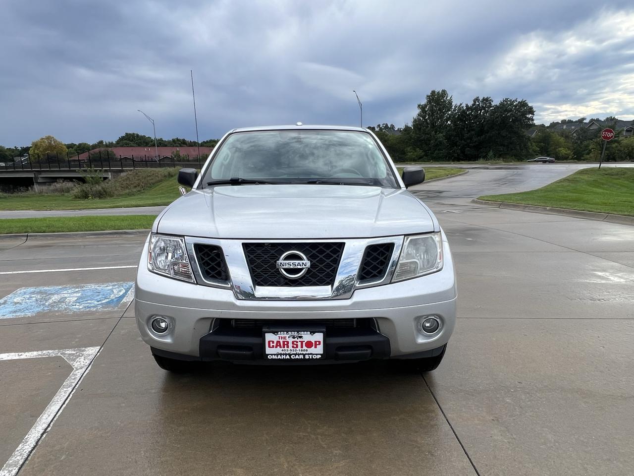 Nissan Frontier 4WD Crew Cab LWB Auto SV 2016