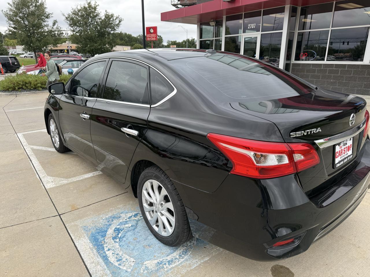 Nissan Sentra SV CVT 2017