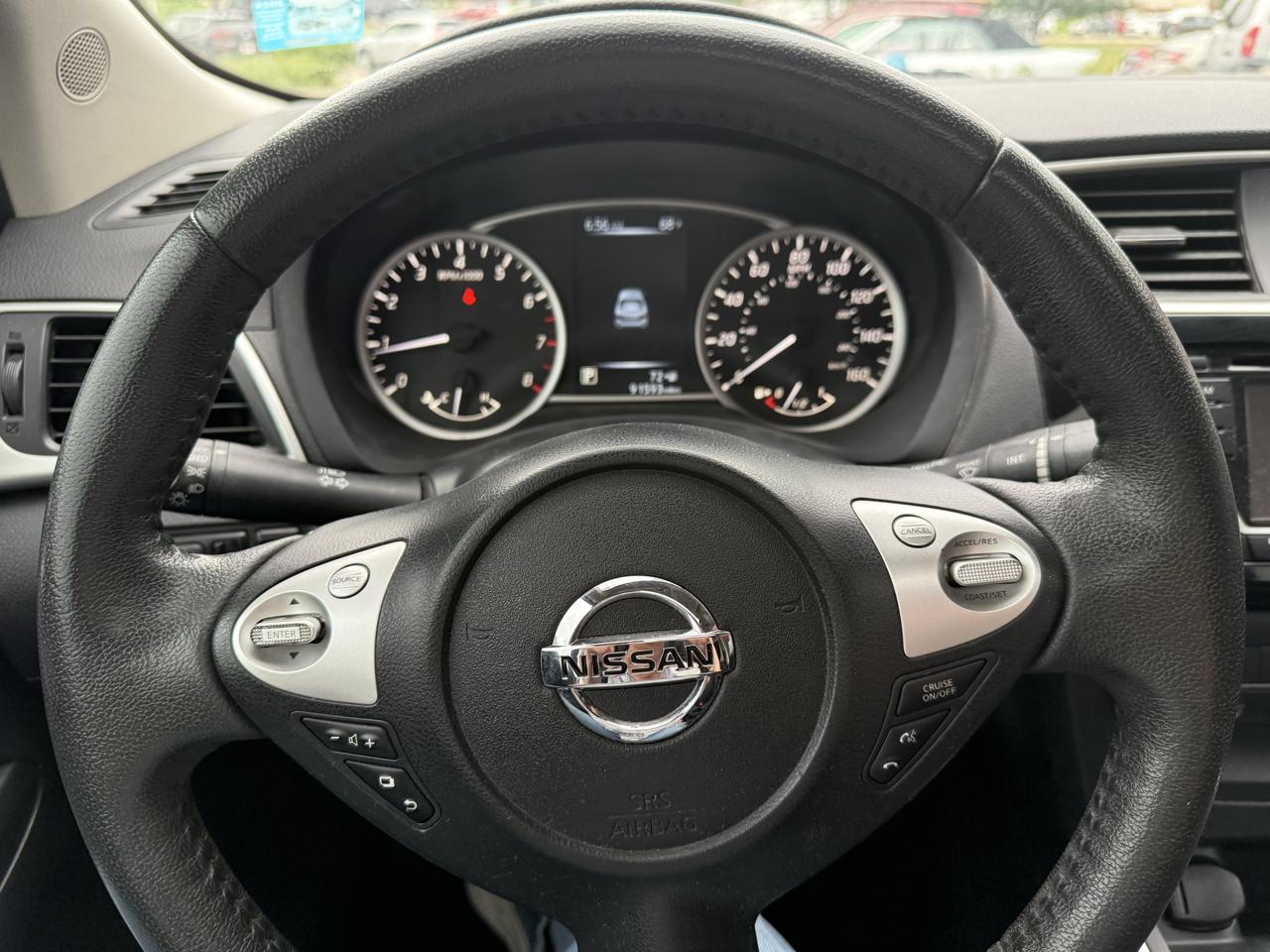 Nissan Sentra SV CVT 2017