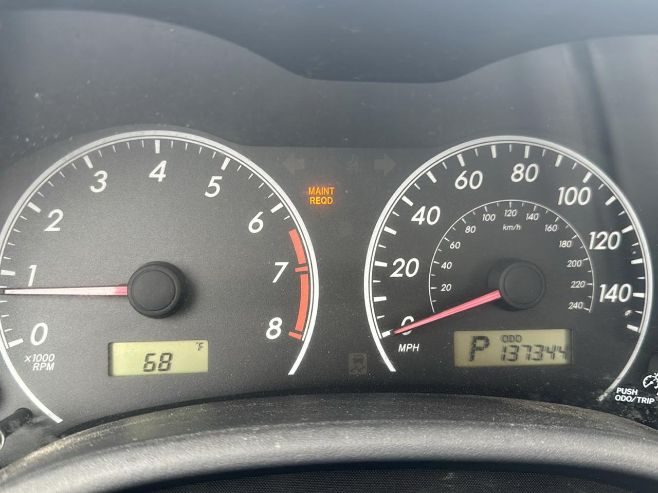 Toyota Corolla 4dr Sdn Auto LE Special Edition (Natl) 2013