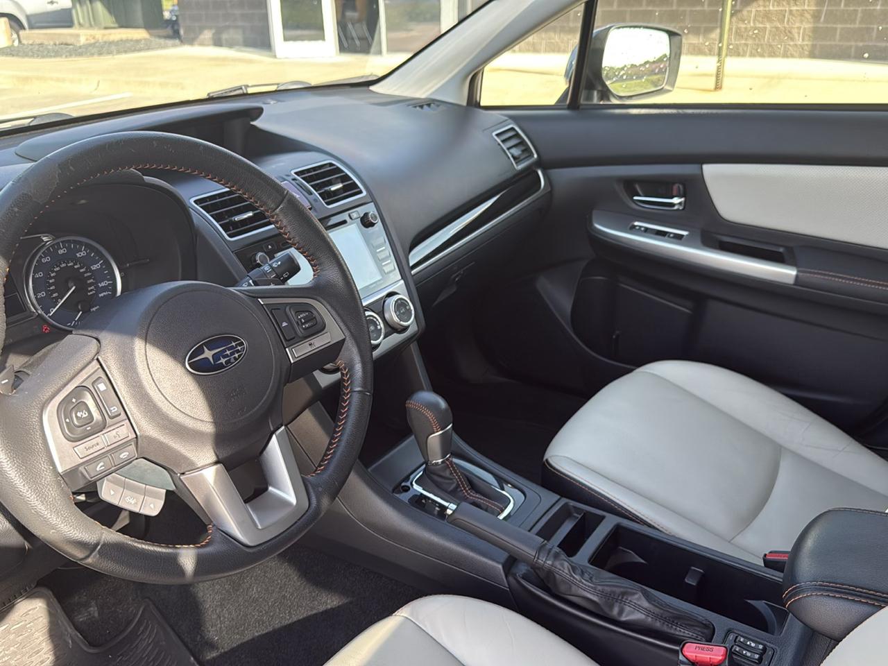 Subaru Crosstrek 2.0i Limited CVT 2017