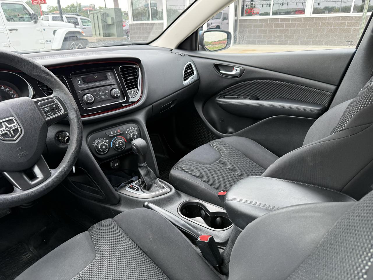 Dodge Dart 4dr Sdn SE *Ltd Avail* 2016