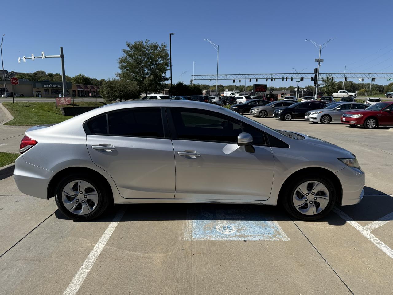 Honda Civic Sedan 4dr CVT LX 2015