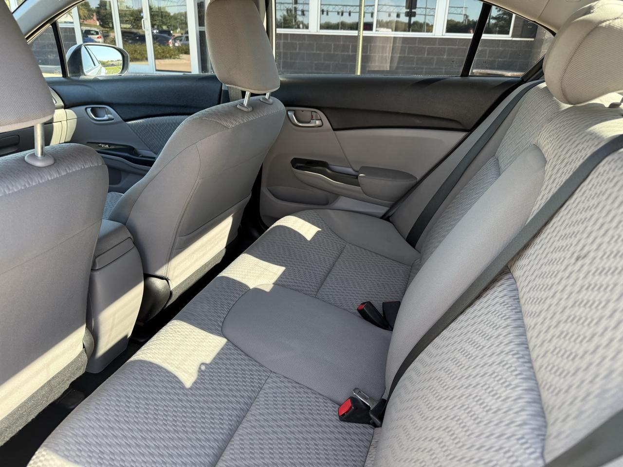 Honda Civic Sedan 4dr CVT LX 2015
