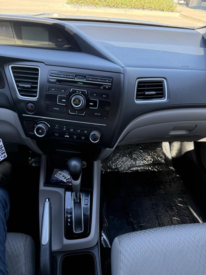 Honda Civic Sedan 4dr CVT LX 2015