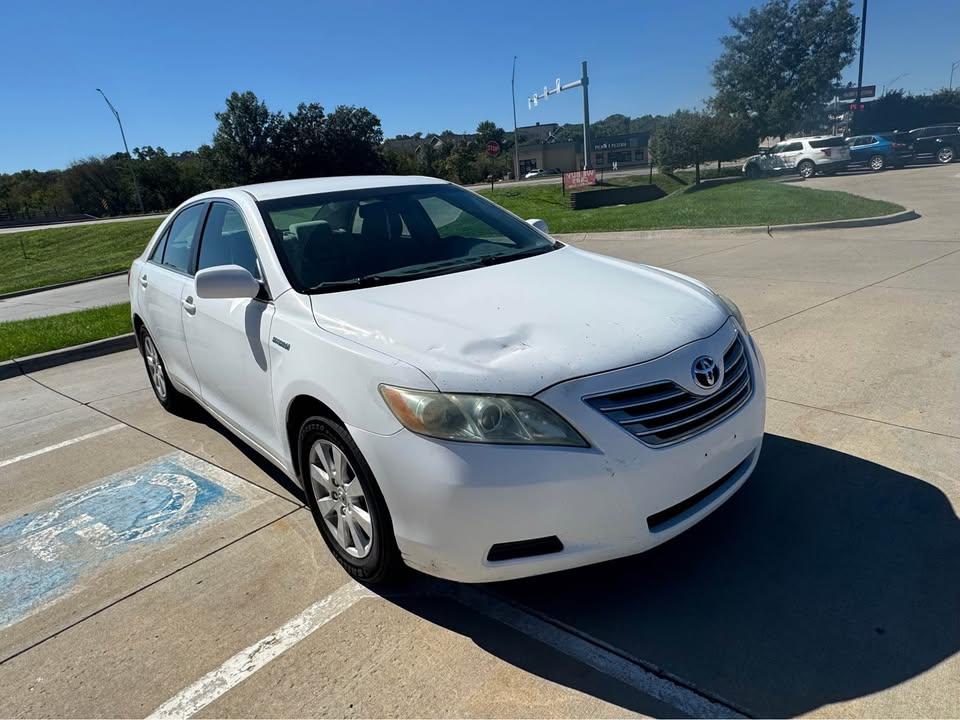 Toyota Camry photo 5