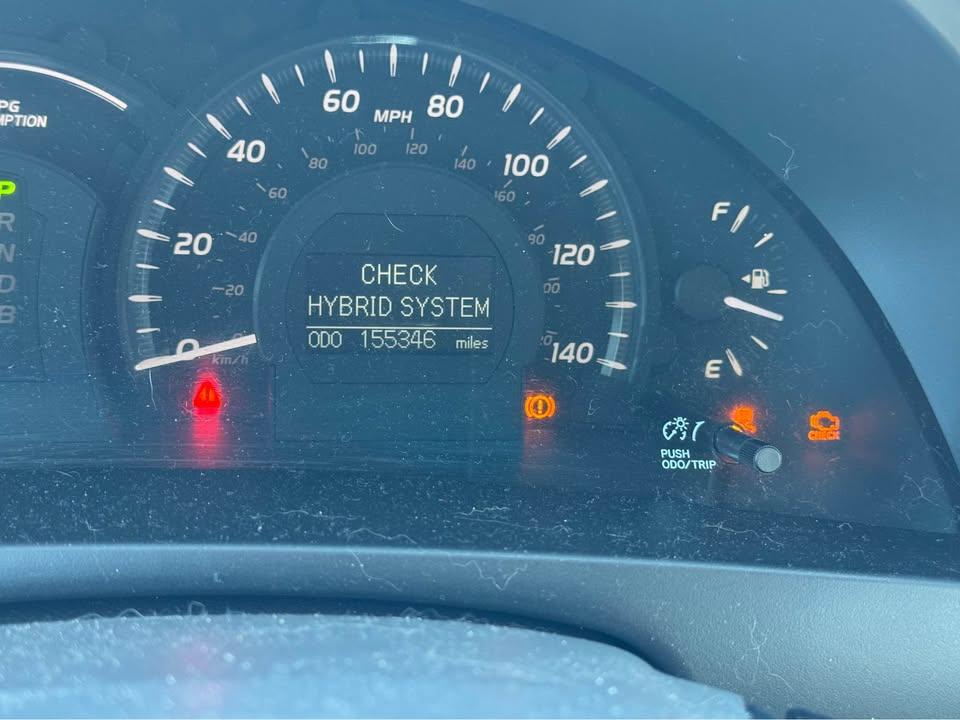 Toyota Camry photo 9
