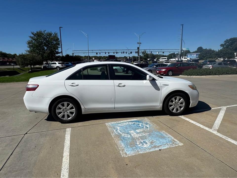 Toyota Camry photo 3