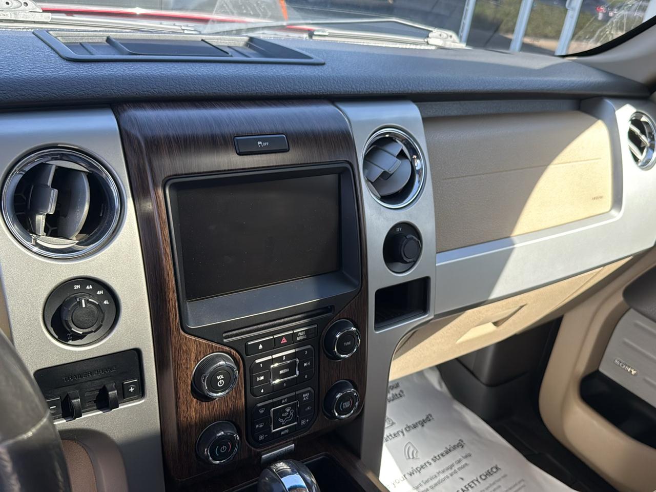 Ford F-150 4WD SuperCrew 145" King Ranch 2014