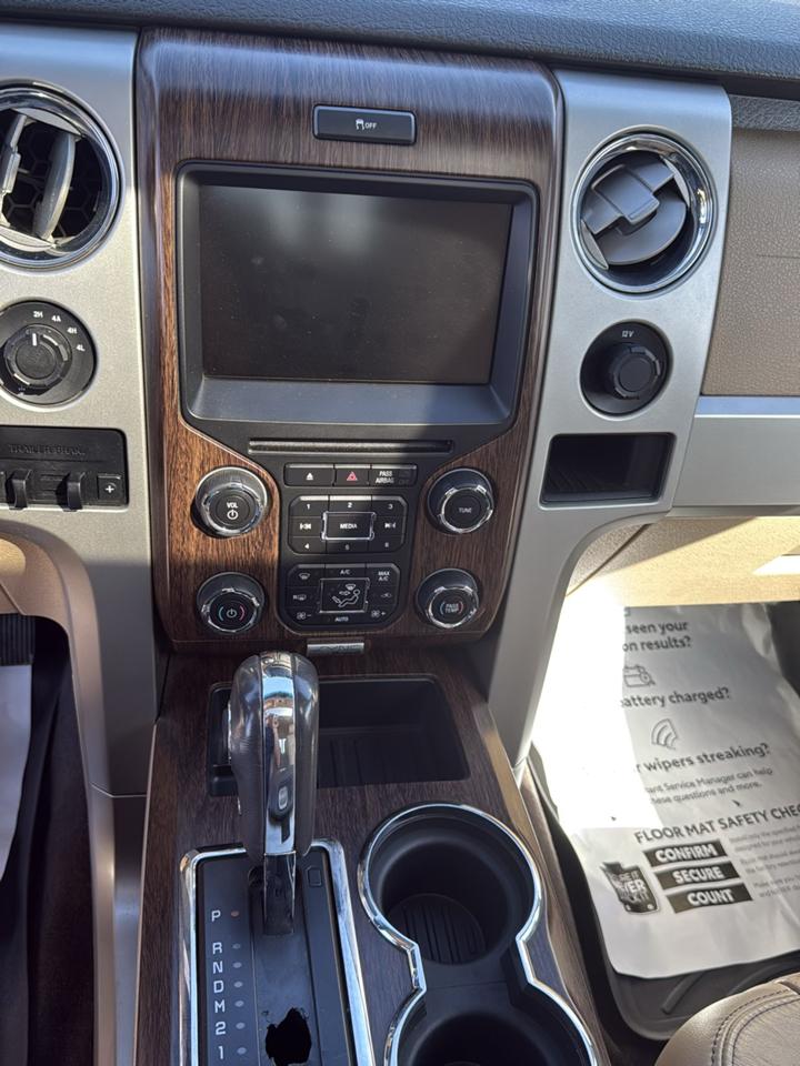 Ford F-150 4WD SuperCrew 145" King Ranch 2014