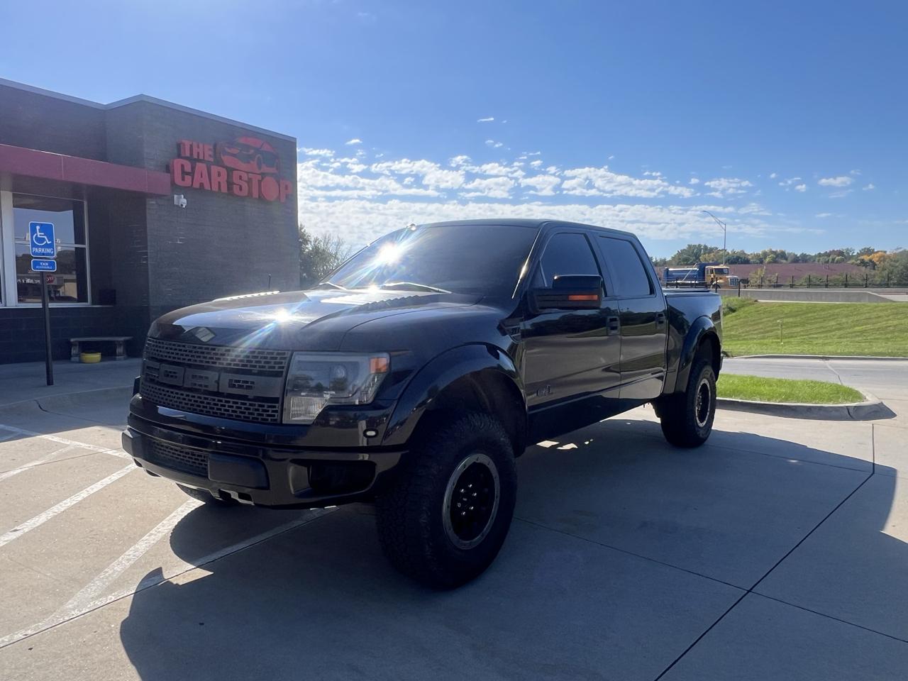 Ford F-150 4WD SuperCrew 145" SVT Raptor 2014