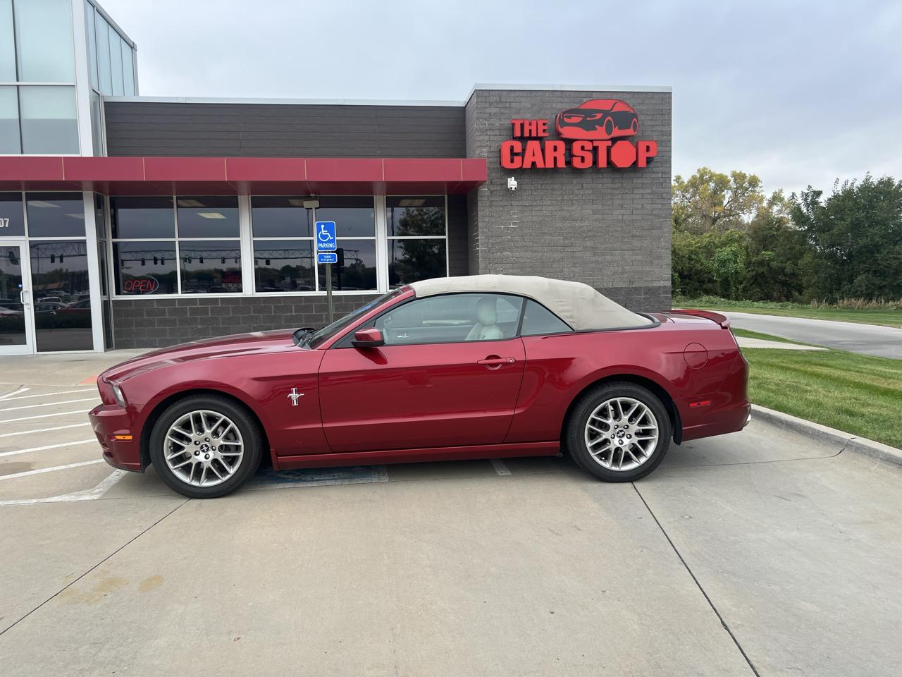 2014 Ford Mustang 2dr Conv V6
