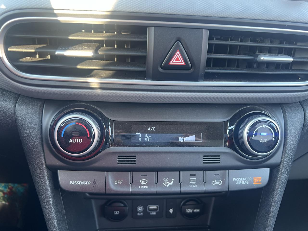 Hyundai Kona Limited DCT FWD 2020