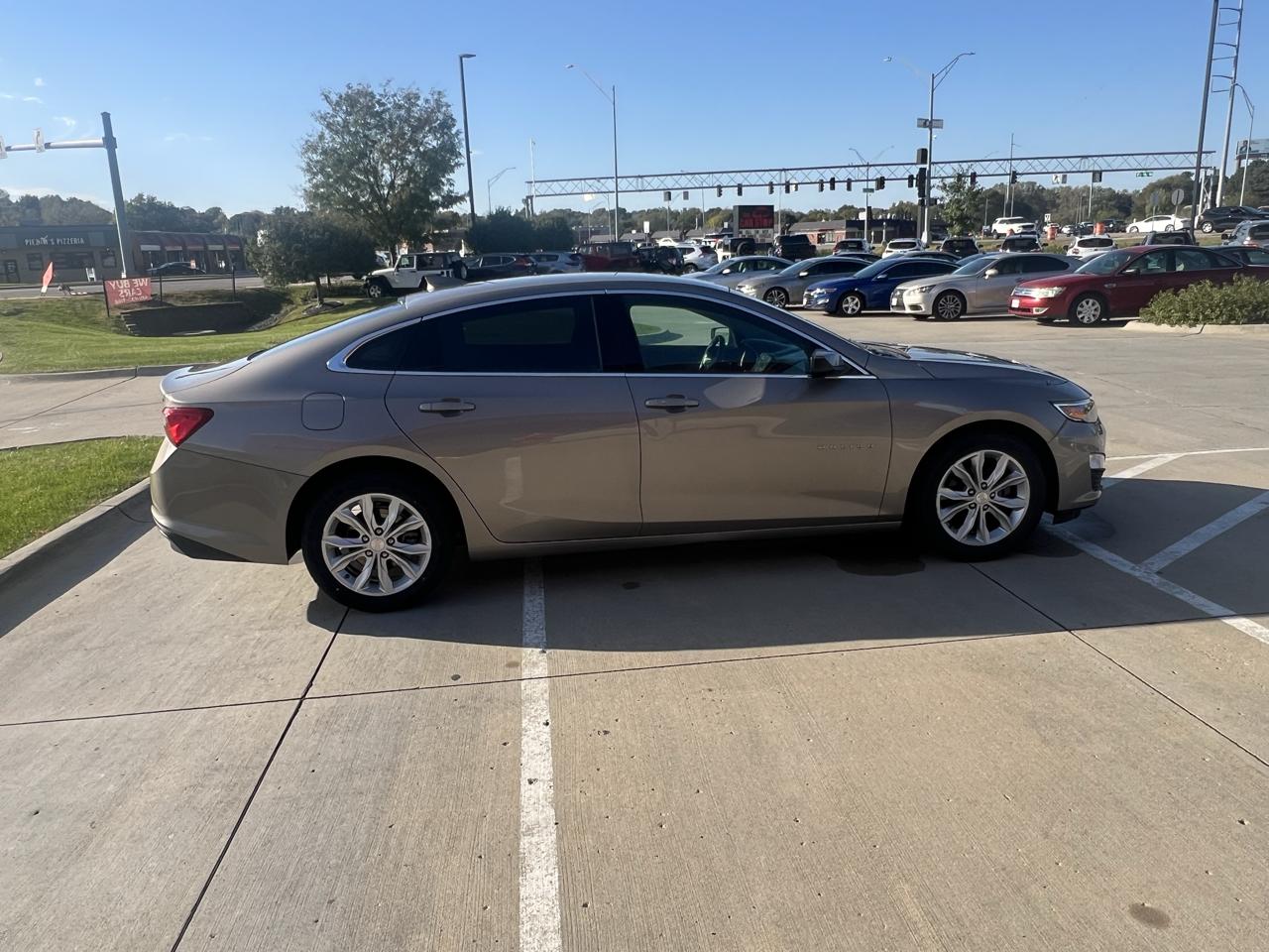 Chevrolet Malibu 4dr Sdn 1LT 2023