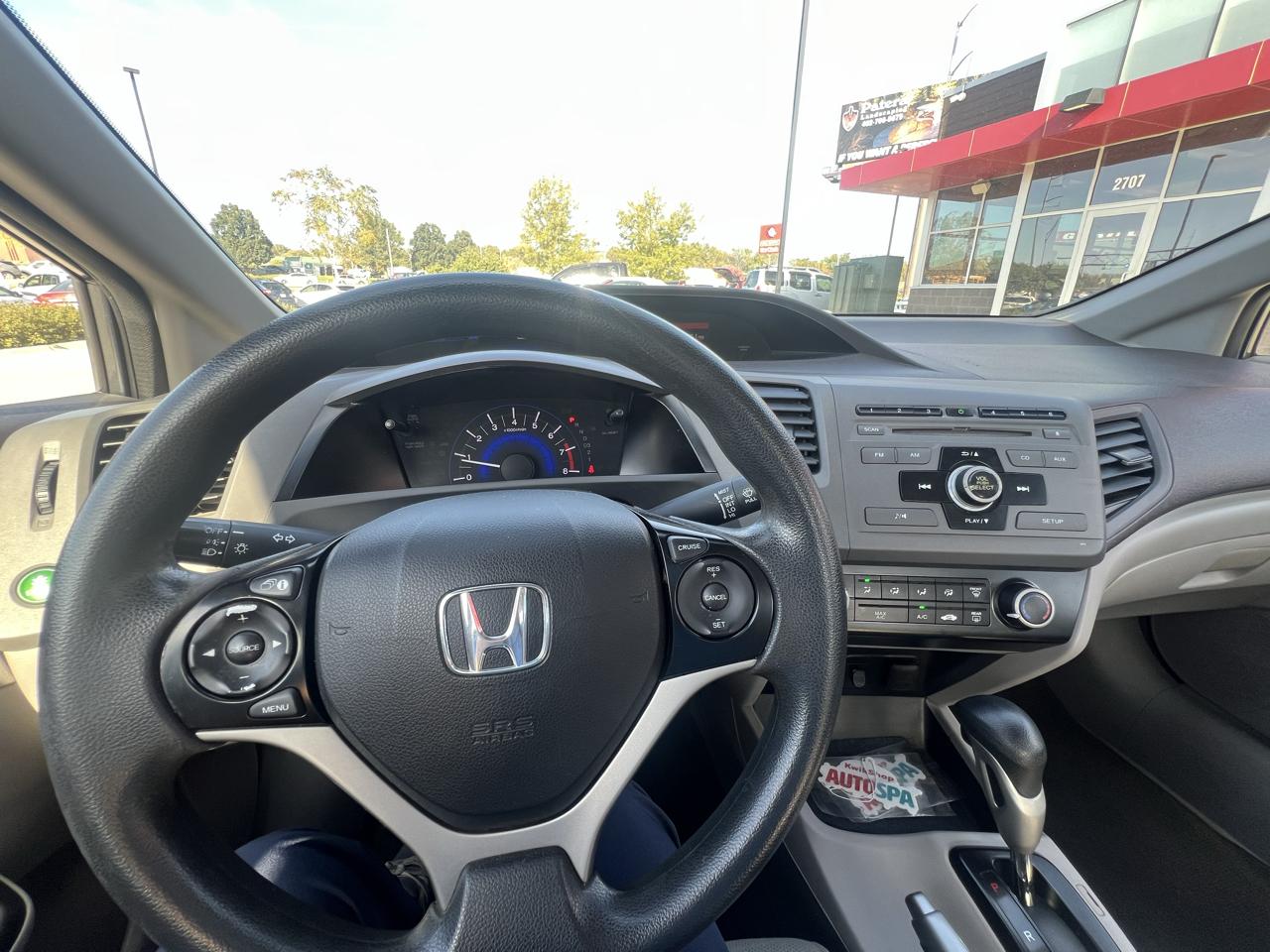 Honda Civic Sdn 4dr Auto LX 2012