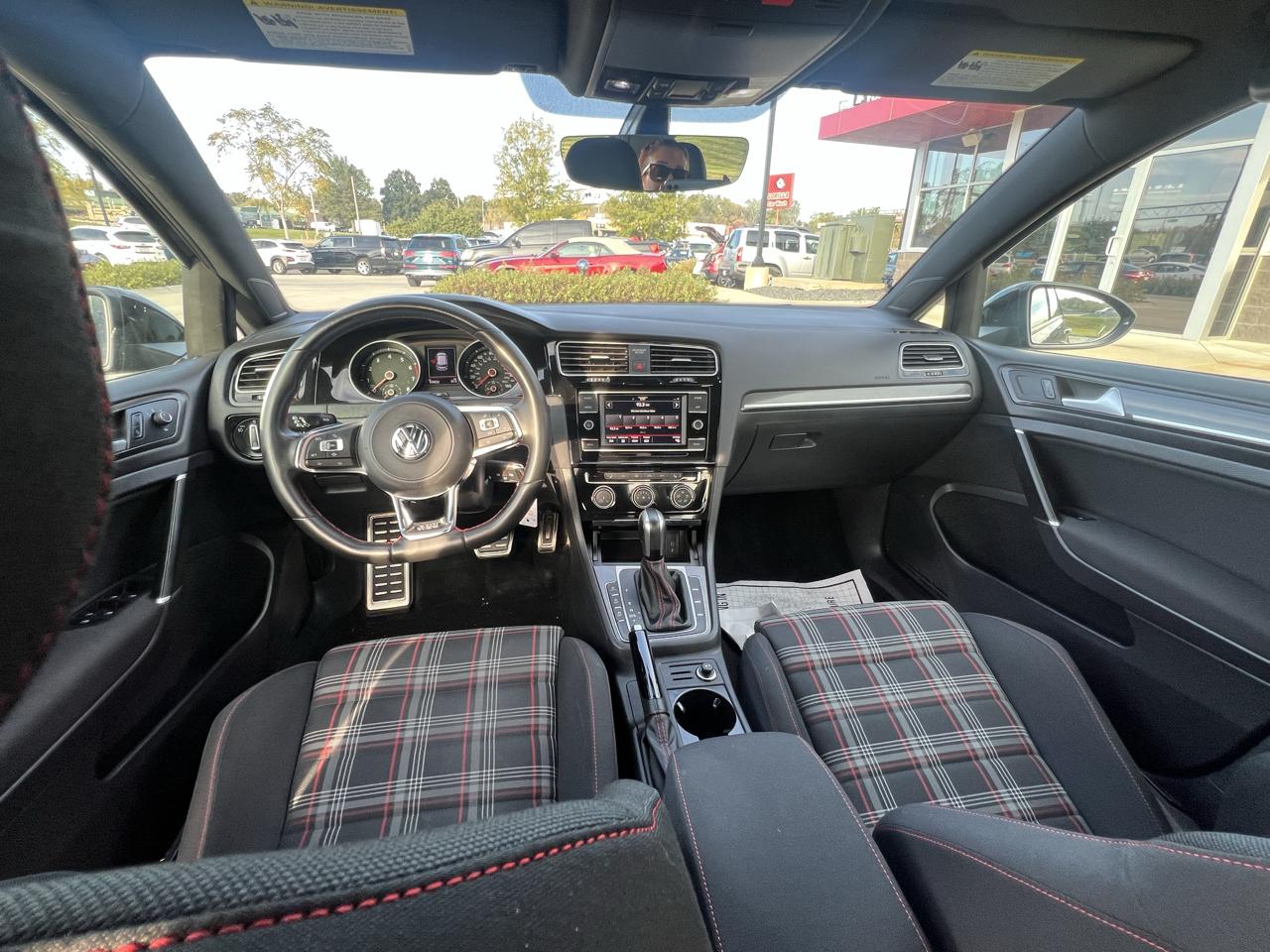 Volkswagen Golf GTI 2.0T Autobahn DSG 2020