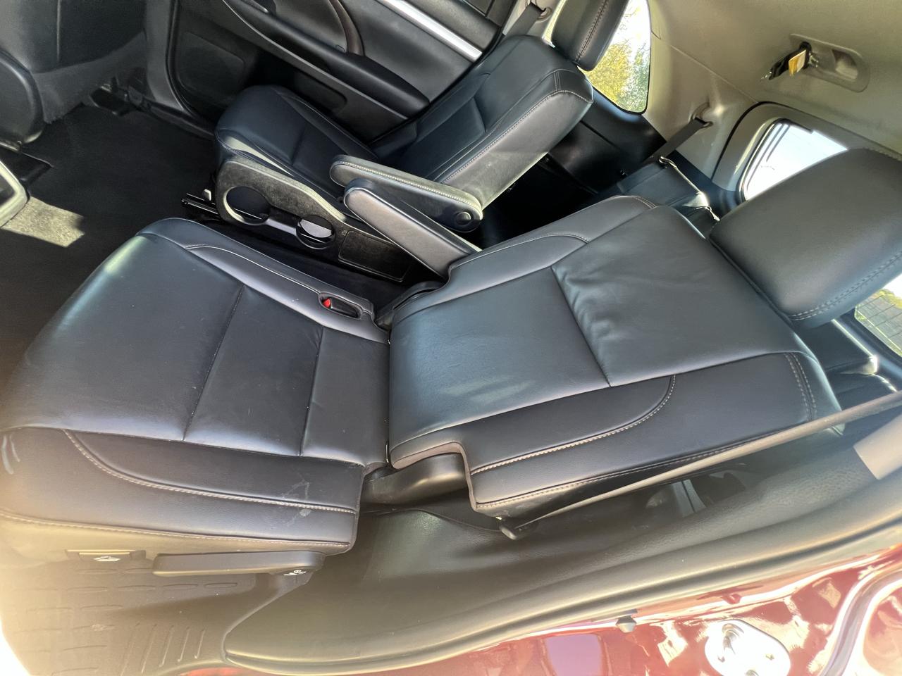 Toyota Highlander XLE V6 FWD (Natl) 2019