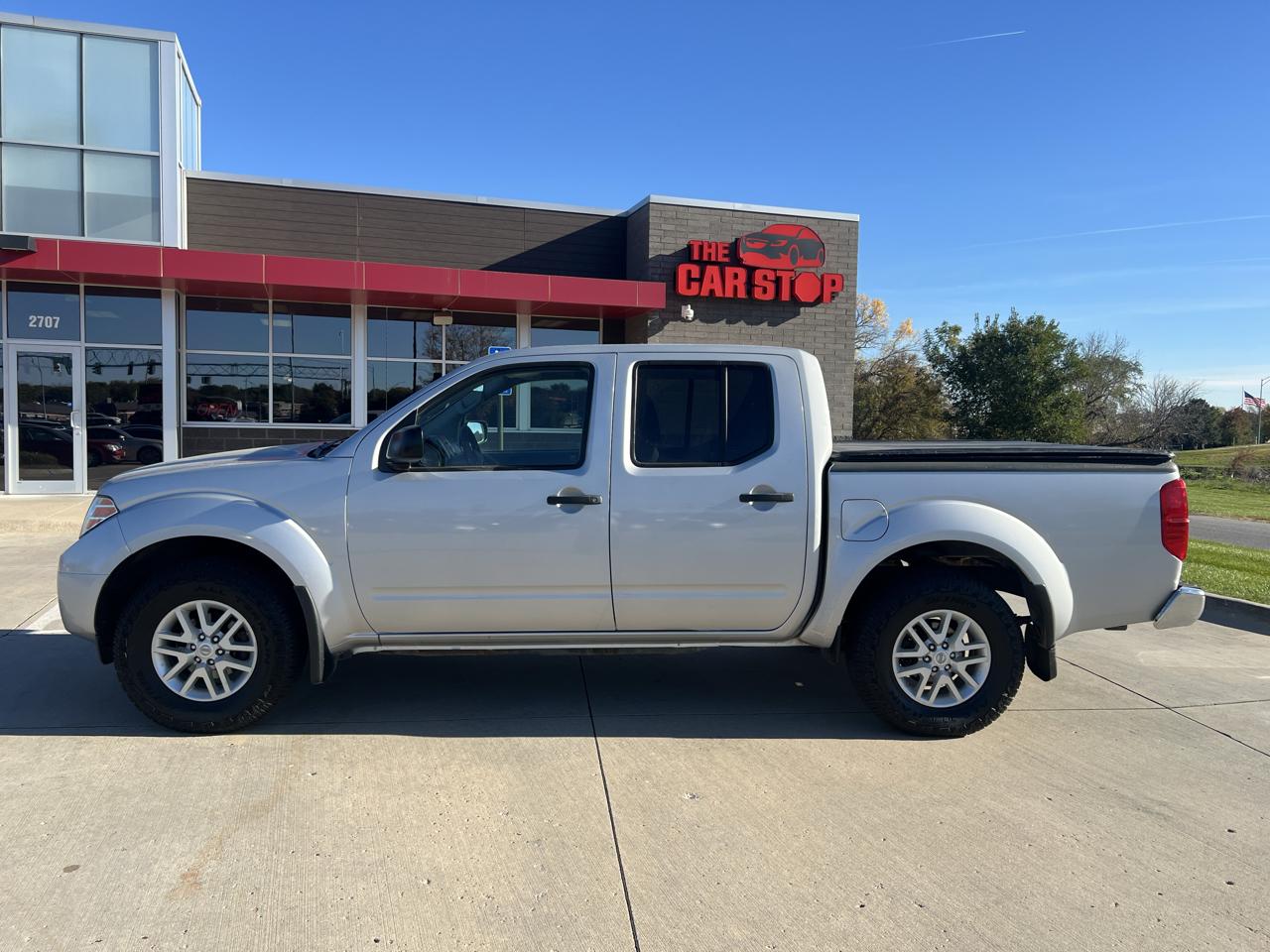 Nissan Frontier Crew Cab 4x4 SV V6 Auto 2018