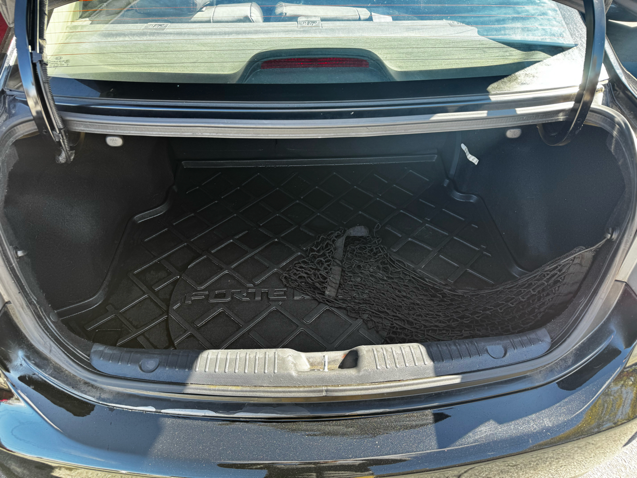 Kia Forte Koup 2dr Cpe Auto SX 2013 Kia Forte Koup 2dr Cpe Auto SX 2013