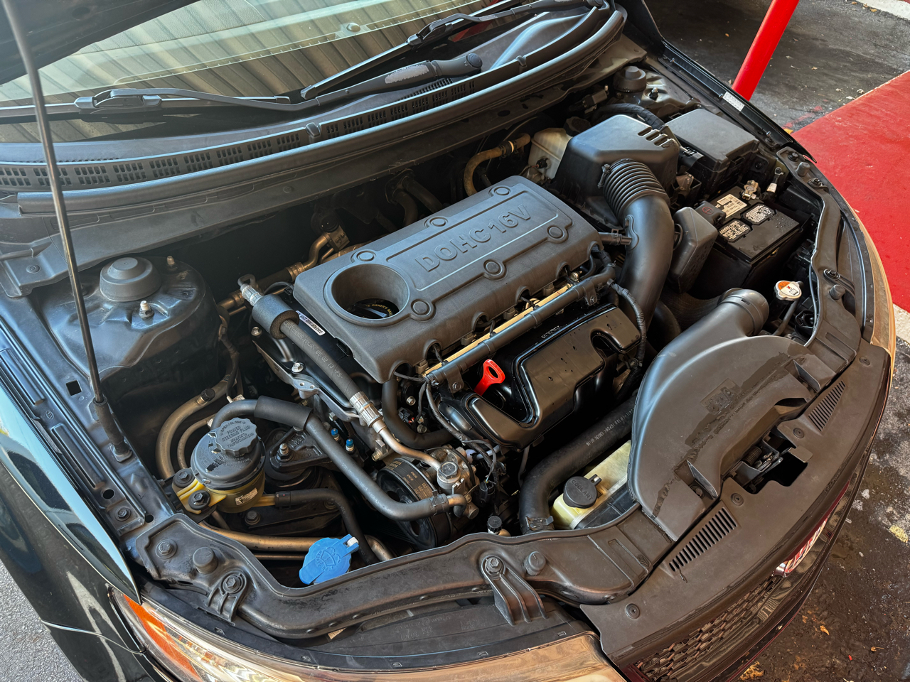 Kia Forte Koup 2dr Cpe Auto SX 2013 Kia Forte Koup 2dr Cpe Auto SX 2013