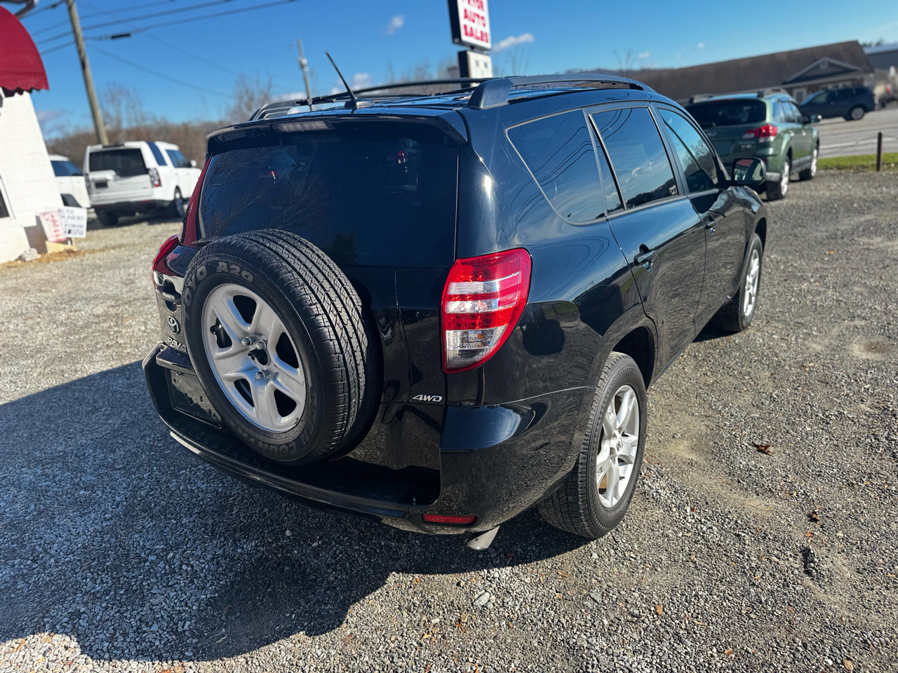 Toyota RAV4 4WD 4dr 4-cyl 4-Spd AT (Natl) 2011