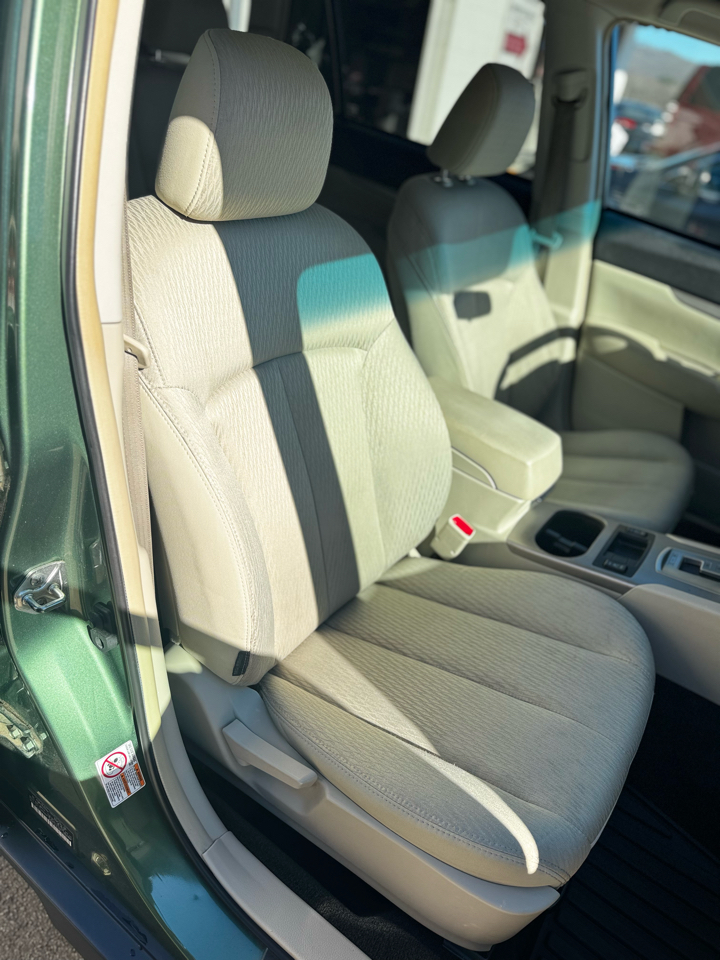 Subaru Outback 4dr Wgn H4 Auto 2.5i Premium 2012