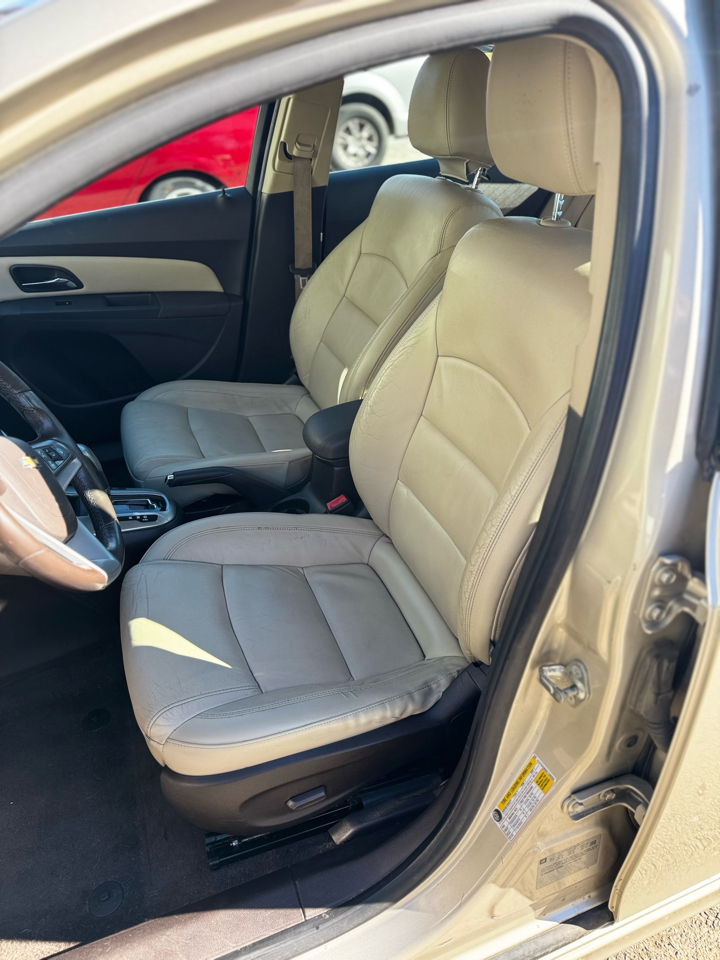 Chevrolet Cruze 4dr Sdn LTZ 2013