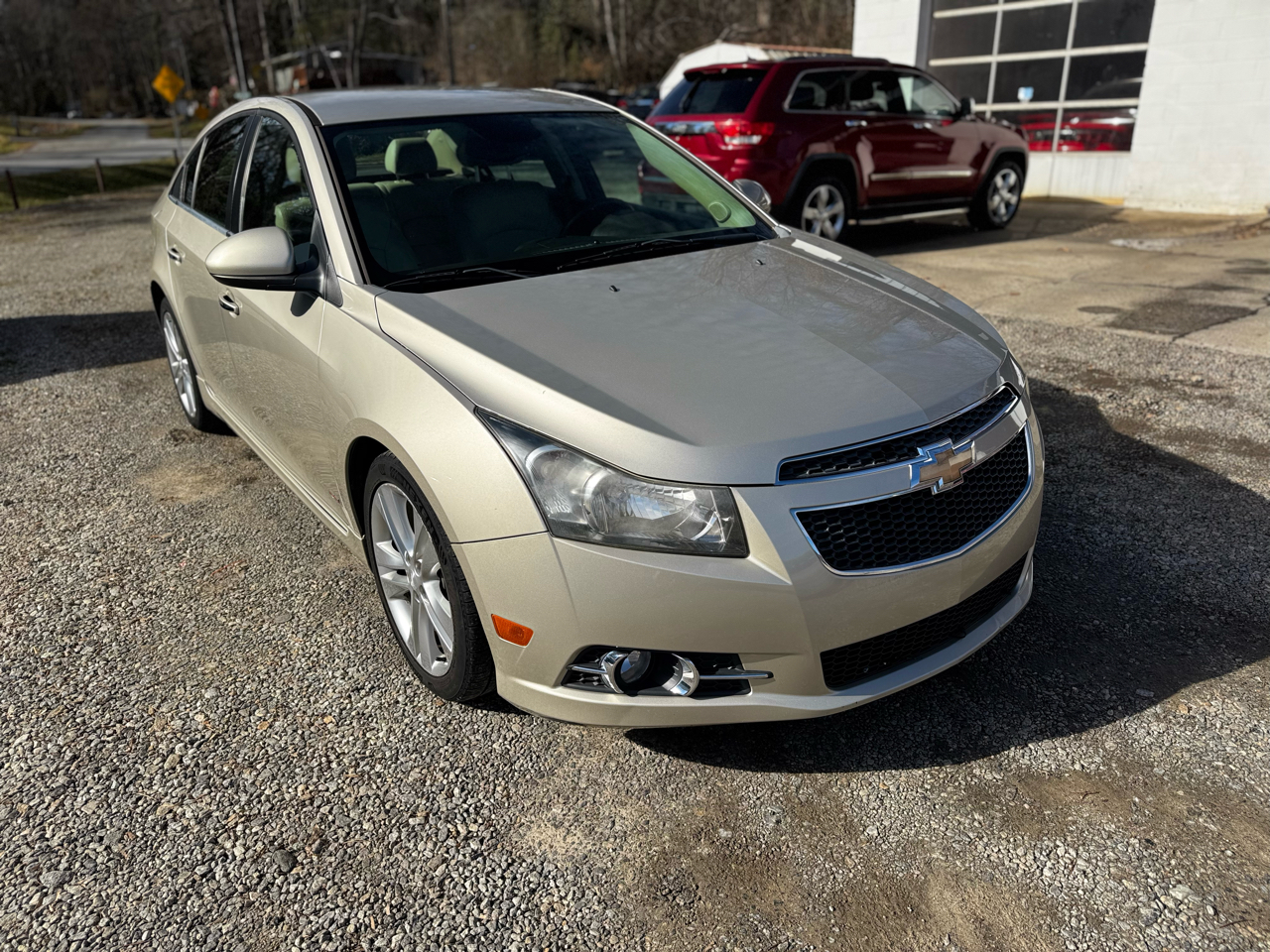 Chevrolet Cruze 4dr Sdn LTZ 2013
