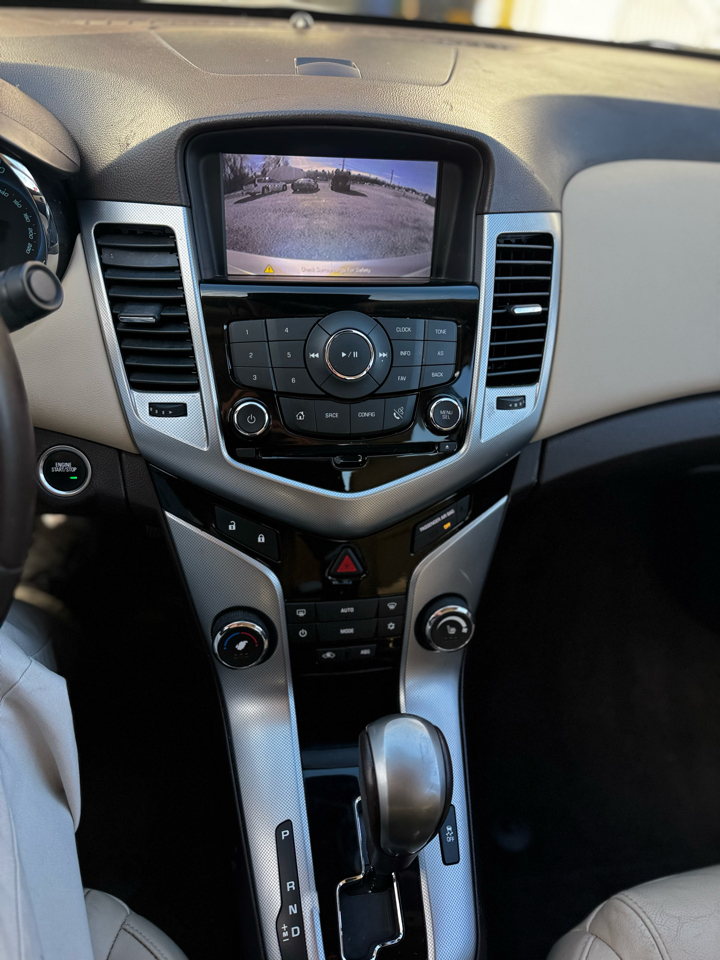 Chevrolet Cruze 4dr Sdn LTZ 2013