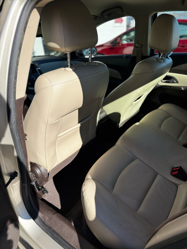 Chevrolet Cruze 4dr Sdn LTZ 2013