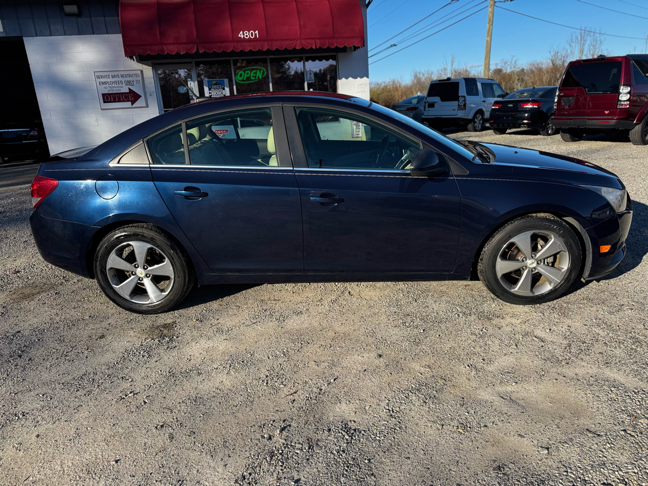 Chevrolet Cruze 4dr Sdn LT w/2LT 2011