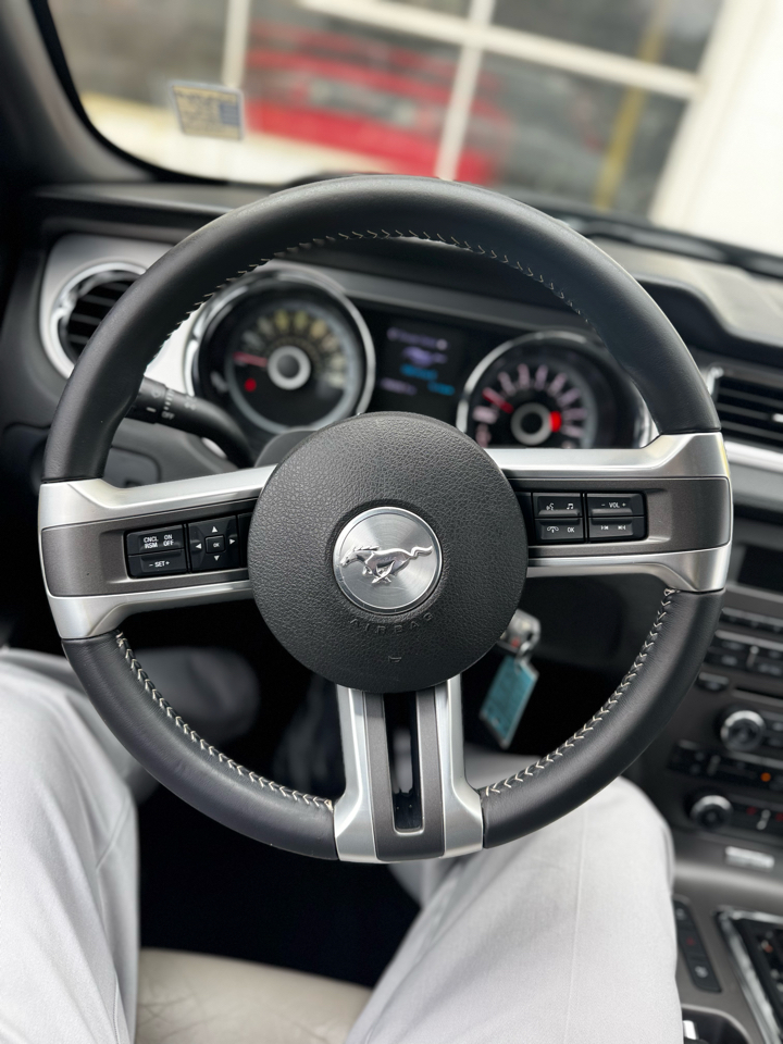 Ford Mustang 2dr Cpe V6 2013