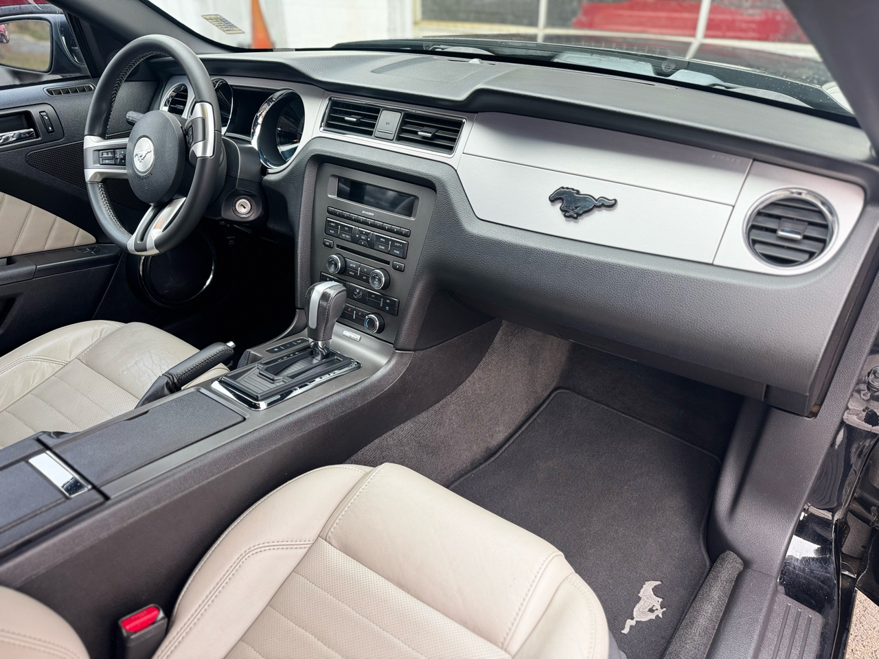 Ford Mustang 2dr Cpe V6 2013