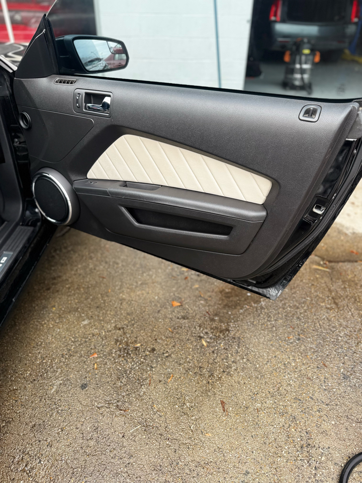 Ford Mustang 2dr Cpe V6 2013