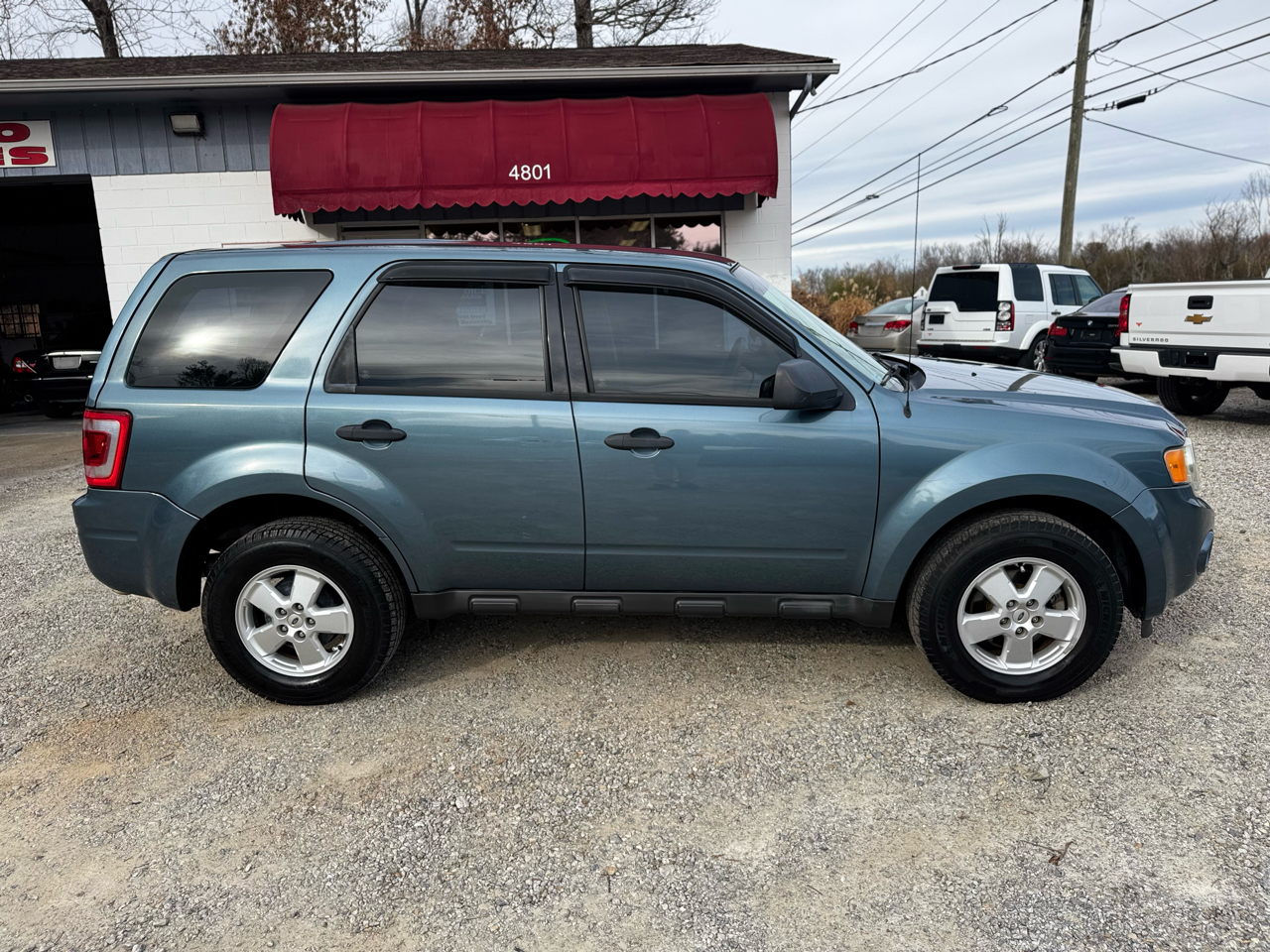 Ford Escape FWD 4dr XLS 2012