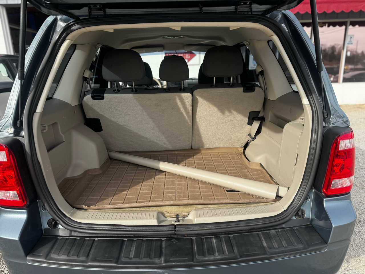 Ford Escape FWD 4dr XLS 2012