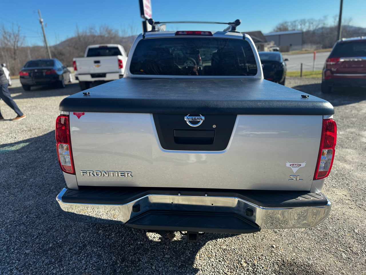 Nissan Frontier 2WD Crew Cab SWB Auto SL 2012