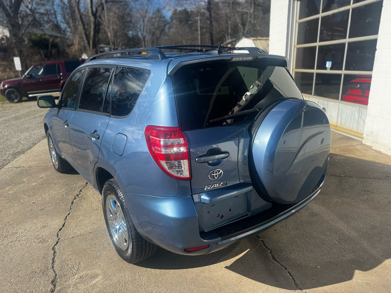 Toyota RAV4 4WD 4dr I4 (Natl) 2012