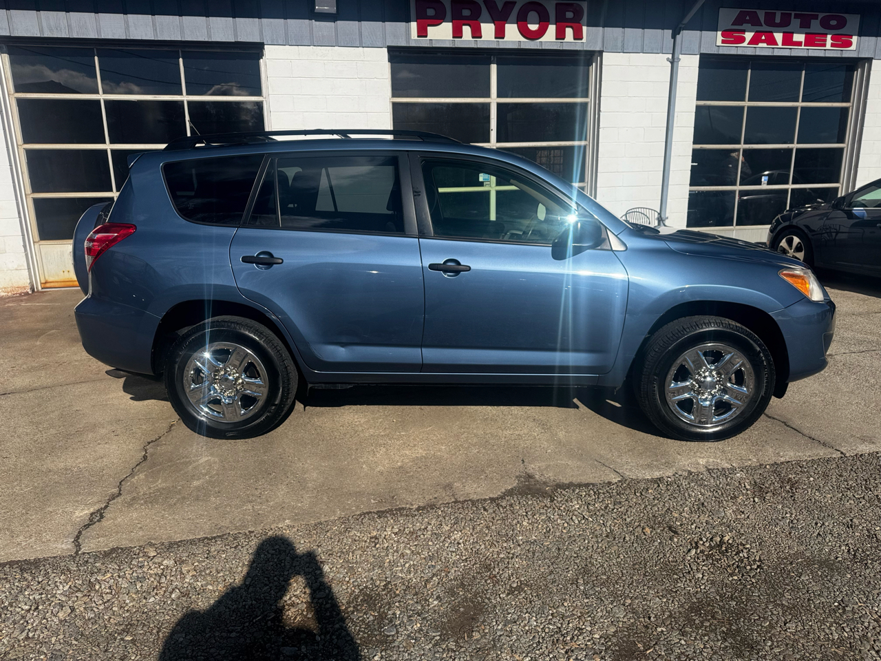 Toyota RAV4 4WD 4dr I4 (Natl) 2012